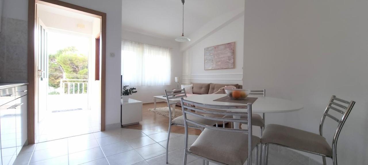 Apartment Kate-Few Minutes From Beach Makarska Exteriör bild